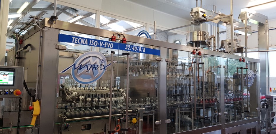 Luscombe Matrix Rinser-Filler-Capper for carbonated soft drinks in glass bottles